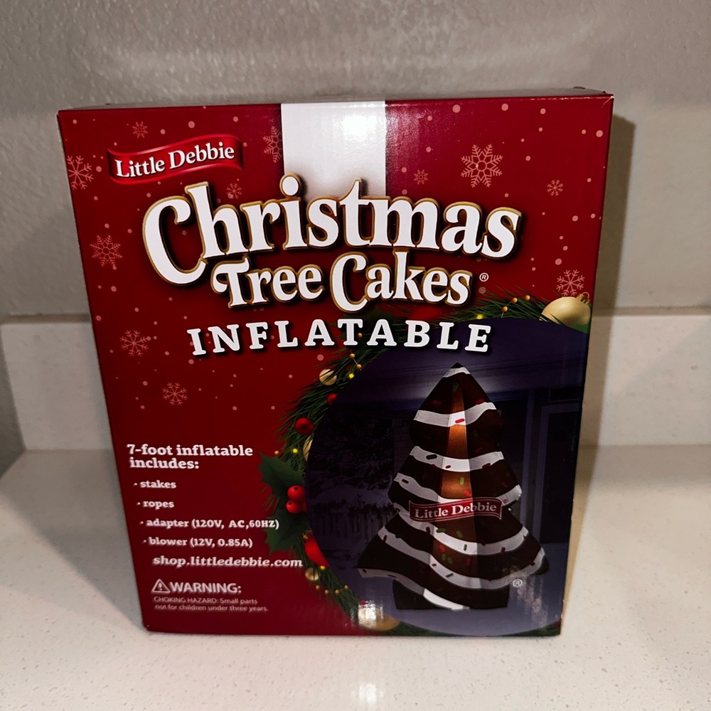 🎄New Little Debbie Christmas Chocolate Tree Cake Airblown Inflatable Blow Up🎄